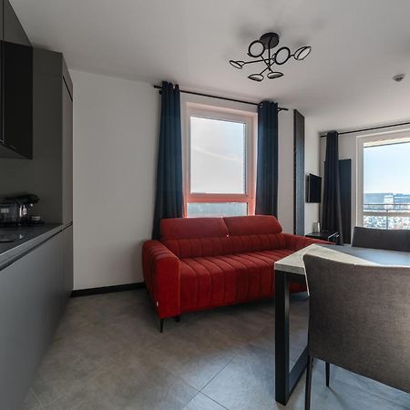 Nowe Apartamenty Warszawa Wiktoryn Tv Smart Wi-Fi Exterior foto
